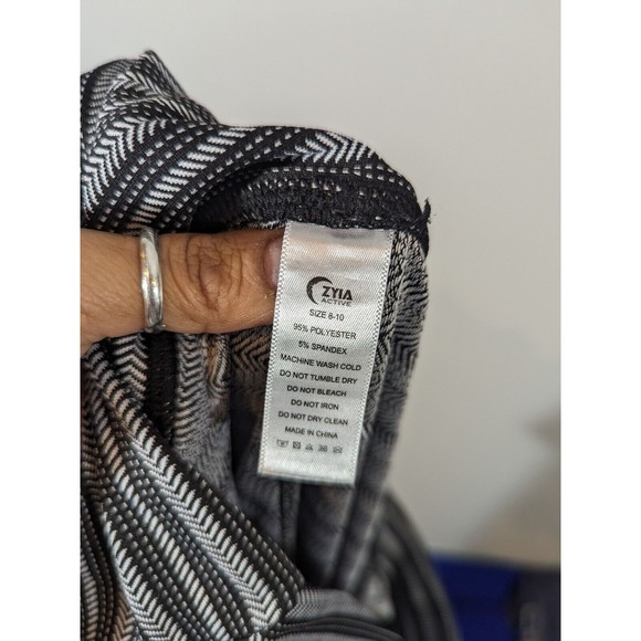 ZYIA Active EUC Black White Stripe Active Leggings Women Size 8 - 10 - Picture 5 of 5